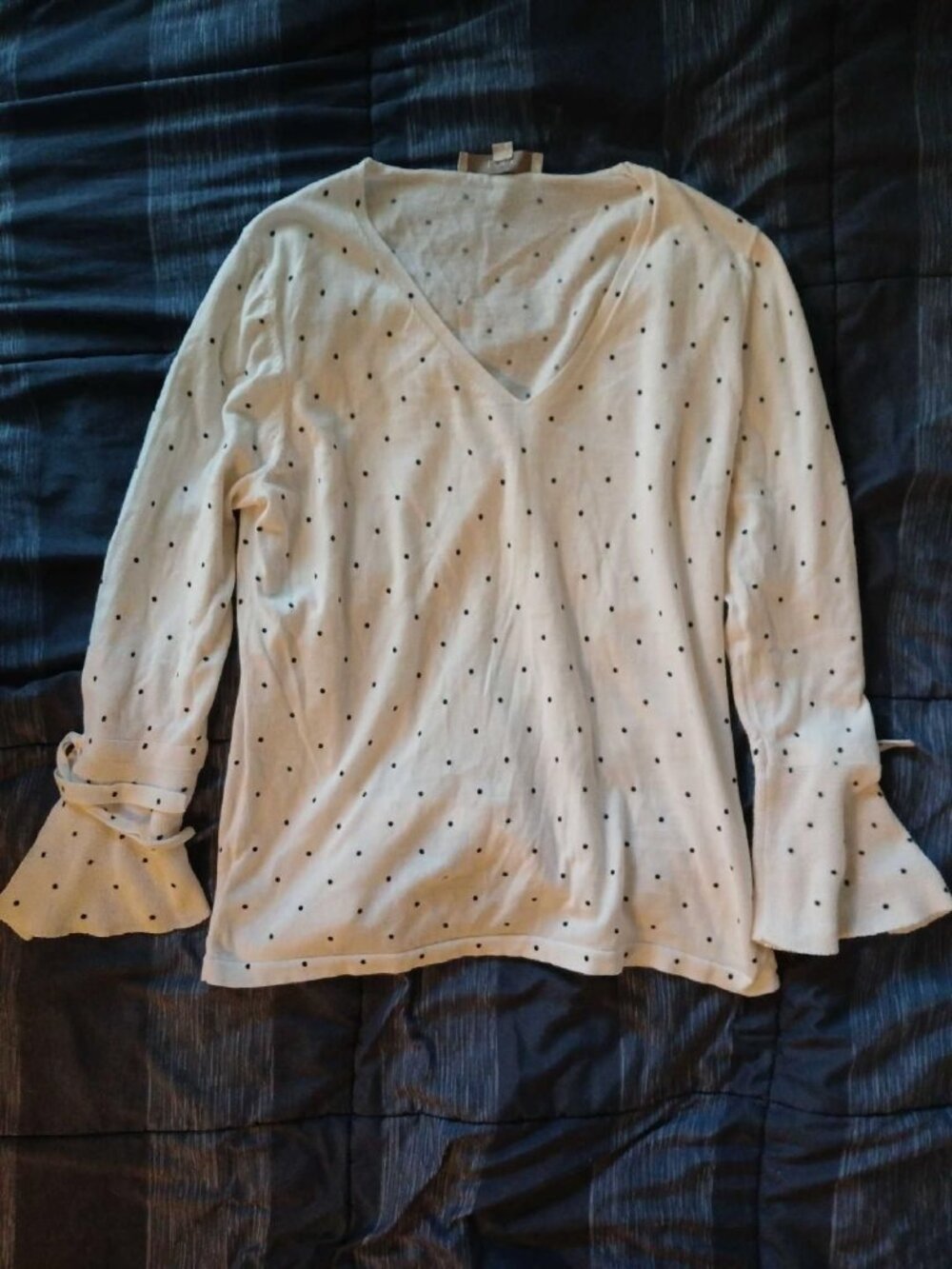 LOFT White Black Polka Dot V-Neck Sweater Flared Bell Sleeve Tie Wrist Knit Top